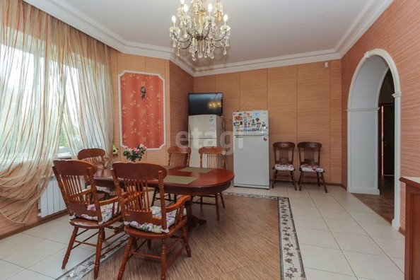 
   Продам дом, 450 м², Омск

. Фото 9.