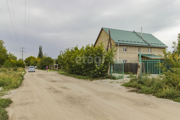 
   Продам дом, 250 м², Омск

. Фото 8.