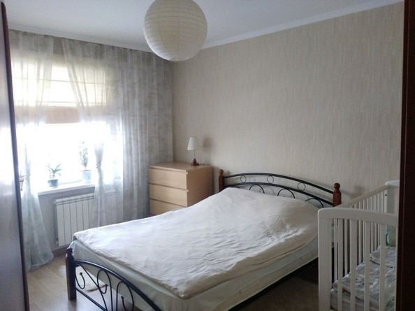 
   Продам 2-комнатную, 52.7 м², Малиновского ул, 14к2

. Фото 2.
