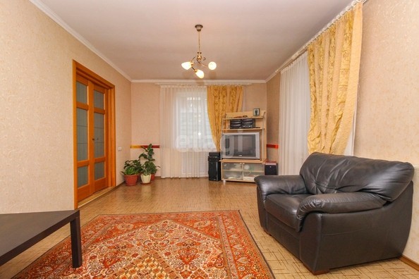 
   Продам дом, 175.6 м², Омск

. Фото 7.