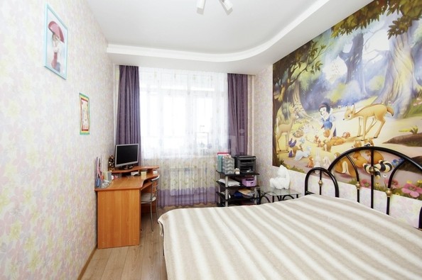 
   Продам 3-комнатную, 67.4 м², Маршала Жукова ул, 107

. Фото 12.