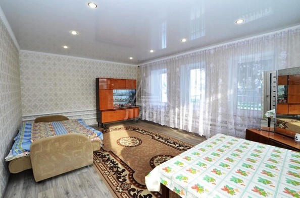 
   Продам дом, 143 м², Омск

. Фото 2.