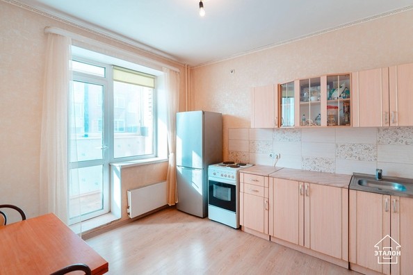 
   Продам 2-комнатную, 58.7 м², Малиновского ул, 12к6

. Фото 10.