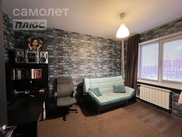 
   Продам 4-комнатную, 79 м², Барнаульская 2-я ул, 22

. Фото 1.