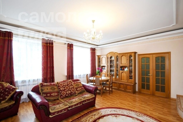 
   Продам дом, 197.2 м², Омск

. Фото 6.