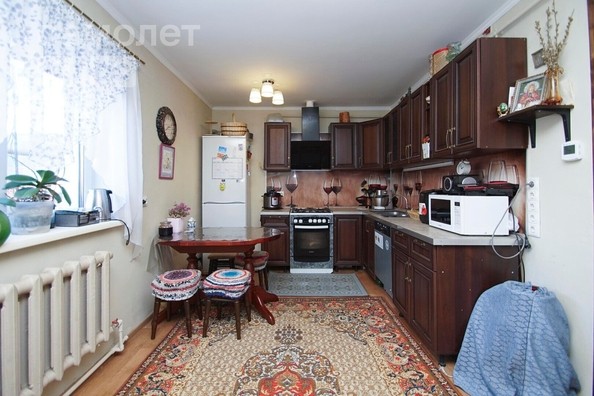
   Продам дом, 118.7 м², Омск

. Фото 9.