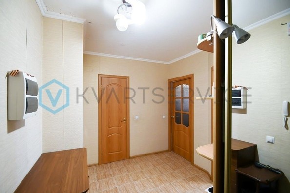 
   Продам 1-комнатную, 43 м², Комарова пр-кт, 21

. Фото 2.