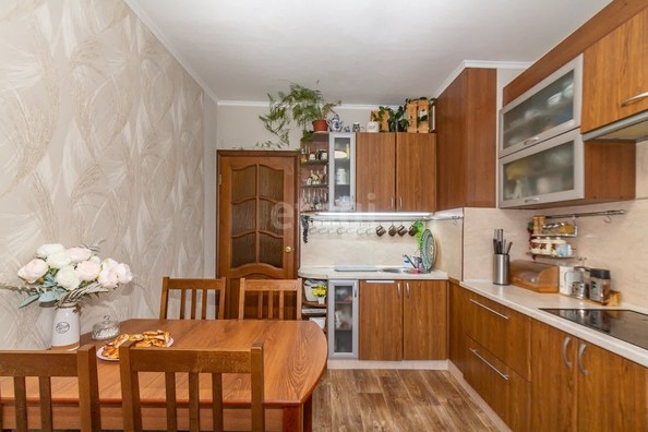 
   Продам 3-комнатную, 62.7 м², Дианова ул, 30

. Фото 1.