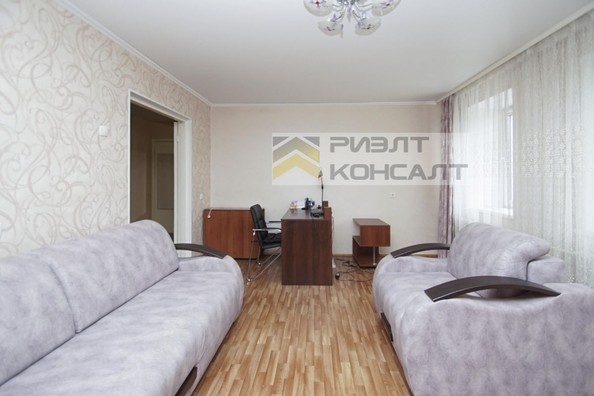 
   Продам 1-комнатную, 47.9 м², Омская ул, 149

. Фото 4.
