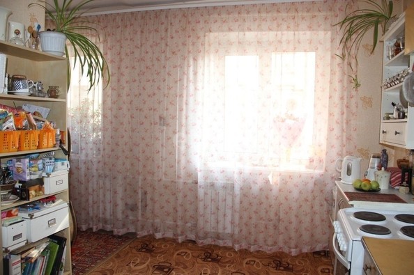 
   Продам 3-комнатную, 84 м², Орджоникидзе ул, 83

. Фото 2.