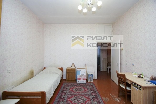 
   Продам 2-комнатную, 65.5 м², Орджоникидзе ул, 13

. Фото 4.