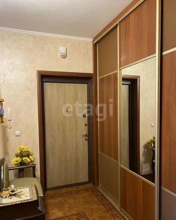 
   Продам 2-комнатную, 60.6 м², 50 лет Профсоюзов ул, 114

. Фото 3.