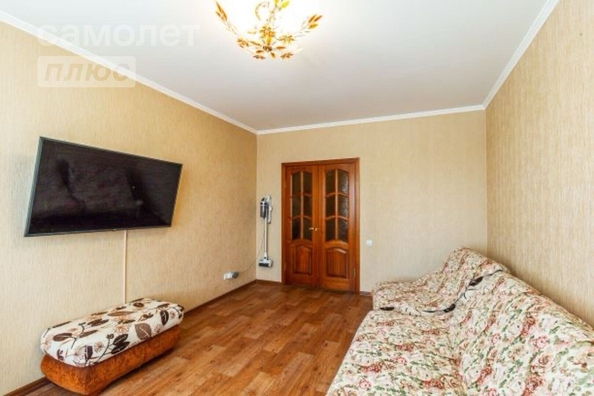 
   Продам 3-комнатную, 62.5 м², Дмитриева ул, 1/7

. Фото 3.