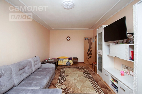 
   Продам 2-комнатную, 52.8 м², Дмитриева ул, 1/2

. Фото 6.