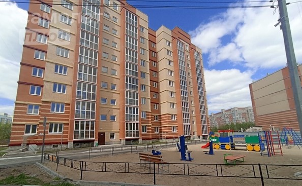 
   Продам 2-комнатную, 60 м², Малиновского ул, 16к1

. Фото 13.
