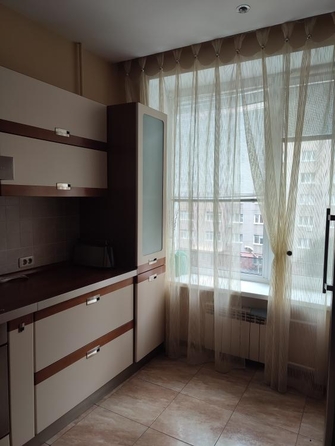 
   Продам 3-комнатную, 85 м², Архитекторов б-р, 12

. Фото 4.