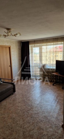 
   Продам 2-комнатную, 43 м², Петухова б-р

. Фото 4.