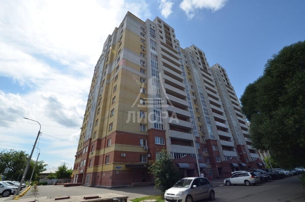 
   Продам 2-комнатную, 61.8 м², 5 Армии ул, 14

. Фото 20.