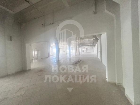 
   Сдам торговое помещение, 1600 м², Орджоникидзе ул, 164

. Фото 5.