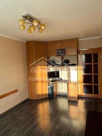 
   Продам 2-комнатную, 50.8 м², Ленинградская 1-я ул, 31

. Фото 3.