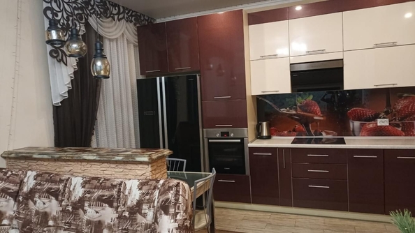 
   Продам 1-комнатную, 38 м², Пригородная 1-я ул, 27

. Фото 8.