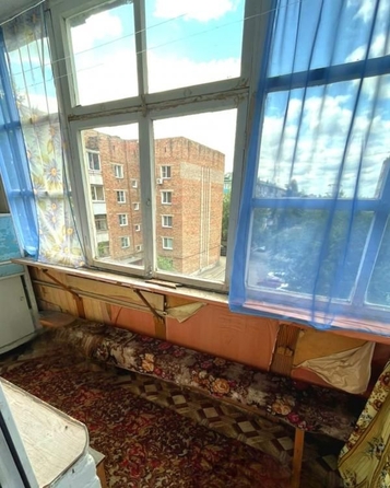 
   Продам 2-комнатную, 50 м², 

. Фото 2.