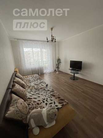 
   Продам 1-комнатную, 40 м², Зеленый б-р, 6

. Фото 8.