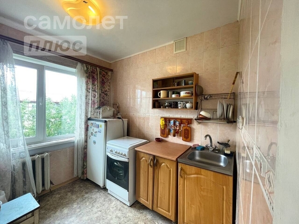 
   Продам 3-комнатную, 59 м², Светлая ул, 12

. Фото 2.