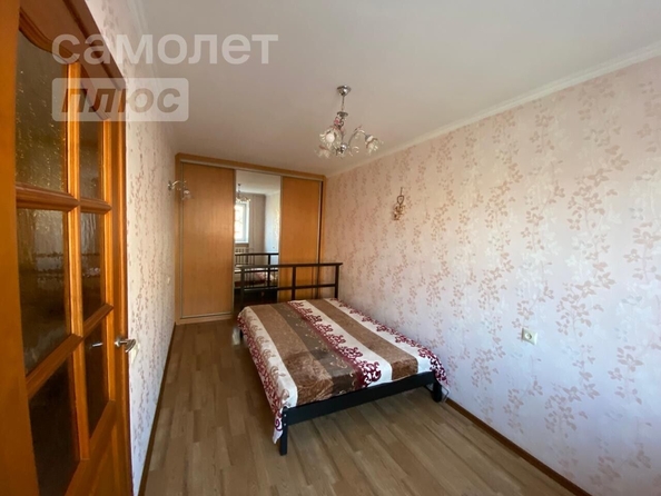 
   Продам 2-комнатную, 43 м², Всеволода Иванова ул, 1

. Фото 4.