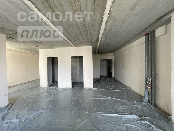 
   Продам 1-комнатную, 60 м², Малиновского ул, 16к1

. Фото 6.