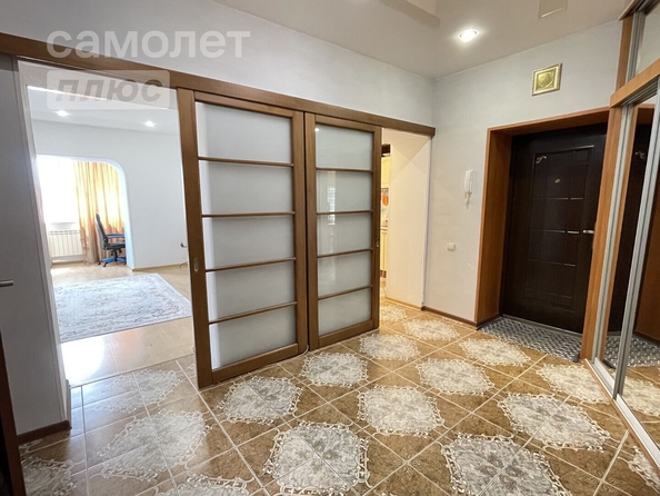 
   Продам 3-комнатную, 70 м², Конева ул, 14/1

. Фото 7.