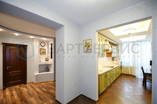 
   Продам 3-комнатную, 91 м², Орловского ул, 5

. Фото 5.