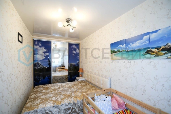 
   Продам 2-комнатную, 43 м², Масленникова ул, 241

. Фото 1.