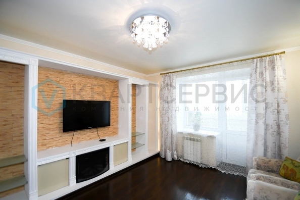 
   Продам 3-комнатную, 75 м², Школьный б-р, 3

. Фото 4.