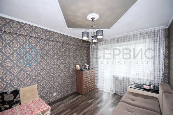 
   Продам 3-комнатную, 61 м², Ватутина ул, 2

. Фото 7.