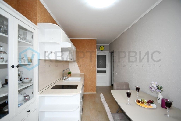 
   Продам 3-комнатную, 64.7 м², Тухачевского наб, 20

. Фото 7.