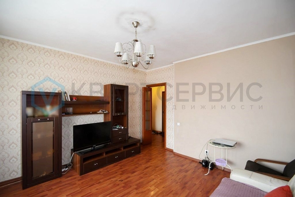 
   Продам 1-комнатную, 38.4 м², Герцена ул, 270

. Фото 2.