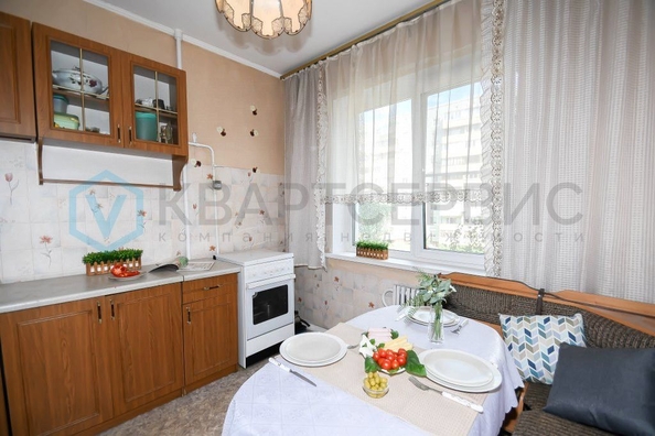 
   Продам 3-комнатную, 65 м², Омская ул, 119

. Фото 8.