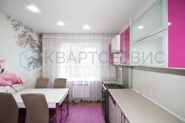 
   Продам 3-комнатную, 62.9 м², Омская ул, 158

. Фото 3.