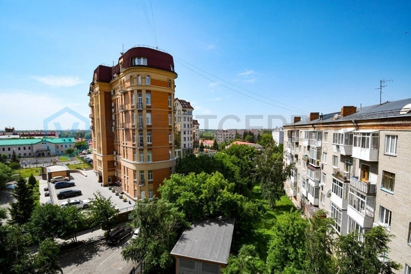 
   Продам 3-комнатную, 83.6 м², Красина ул, 4

. Фото 8.