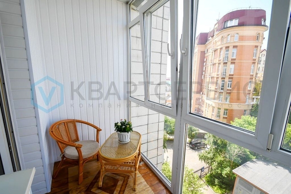 
   Продам 3-комнатную, 83.6 м², Красина ул, 4

. Фото 10.