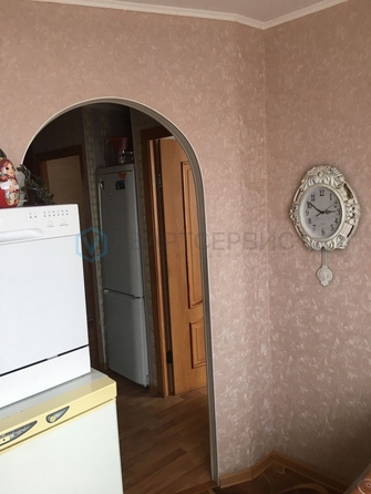 
   Продам 2-комнатную, 41 м², Изюмовская ул, 8

. Фото 4.