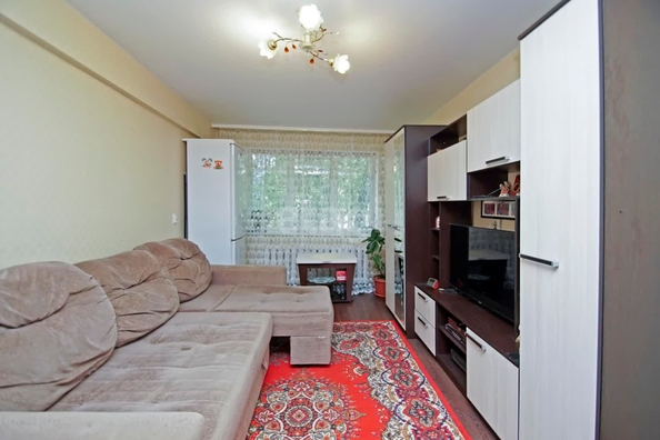 
   Продам 3-комнатную, 62 м², Крыловская ул, 54А

. Фото 1.