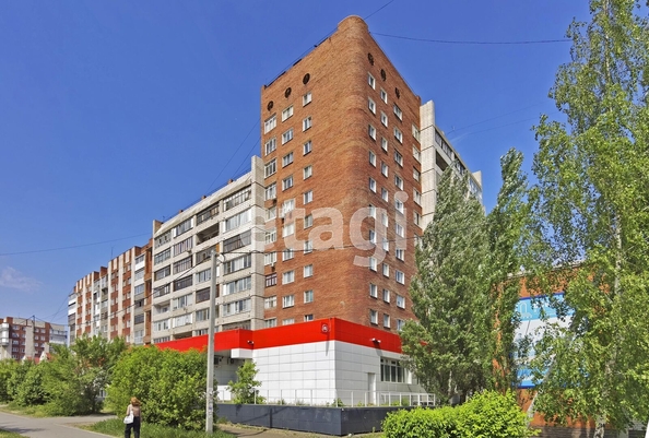 
   Продам 4-комнатную, 106 м², Масленникова ул, 185

. Фото 3.