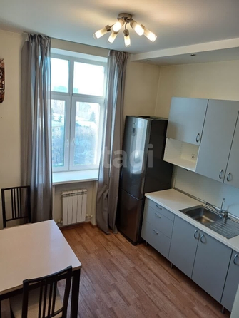 
   Продам 1-комнатную, 43 м², Октябрьская ул, 35

. Фото 1.