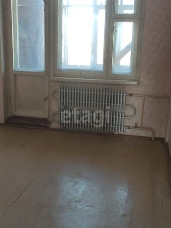 
   Продам 2-комнатную, 50 м², Дмитриева ул, 13/8

. Фото 6.