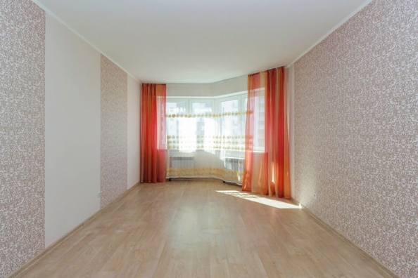 
   Продам 1-комнатную, 45 м², Конева ул, 8к1

. Фото 8.