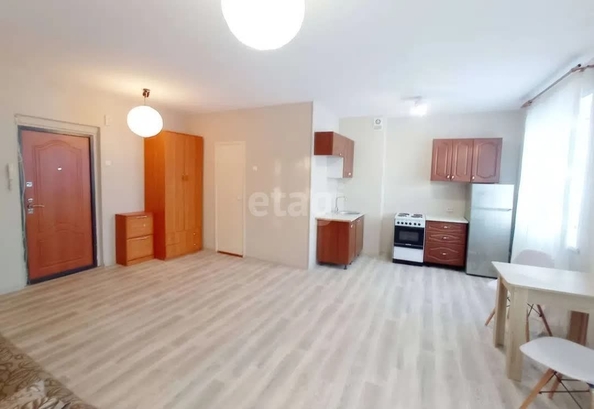 
   Продам студию, 33 м², Тарская ул, 259к1

. Фото 3.