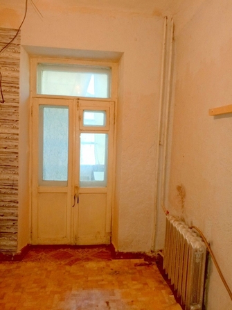 
   Продам 2-комнатную, 47 м², Богдана Хмельницкого ул, 172

. Фото 2.