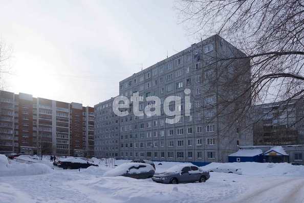 
   Продам 1-комнатную, 32.7 м², Блюхера ул, 22Б

. Фото 1.